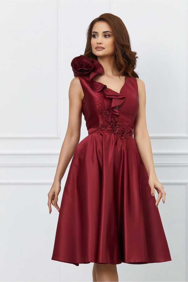 Rochie MBG bordo cu volan la umar