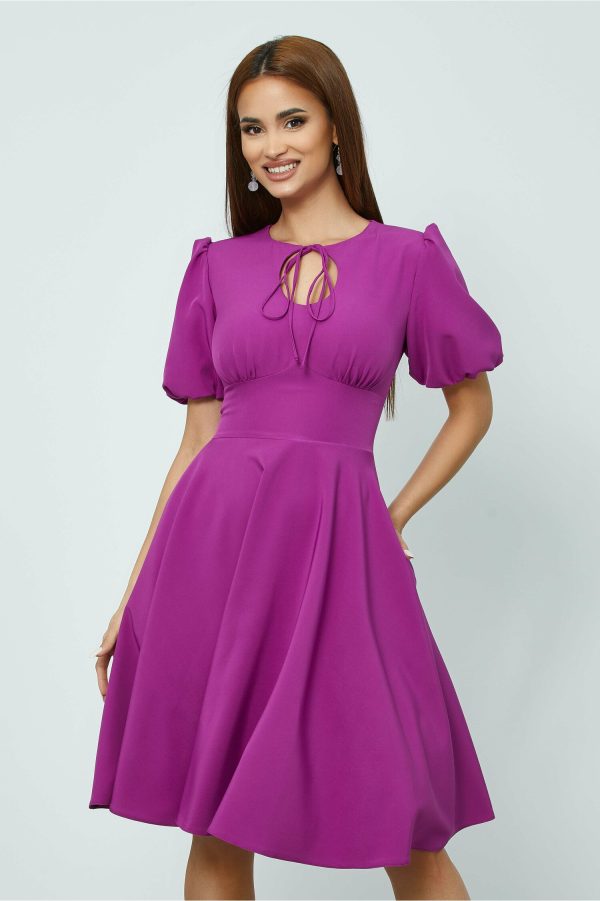 rochie-mbg-magenta-cu-decupaj-la-decolteu-1007709-813174-4.jpeg Rochie MBG magenta cu decupaj la decolteu