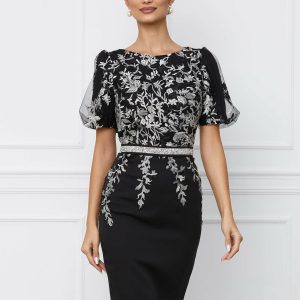 rochie-mbg-neagra-cu-broderie-argintie-la-bust-1071429-862785-4.jpeg Rochie MBG neagra cu broderie argintie la bust