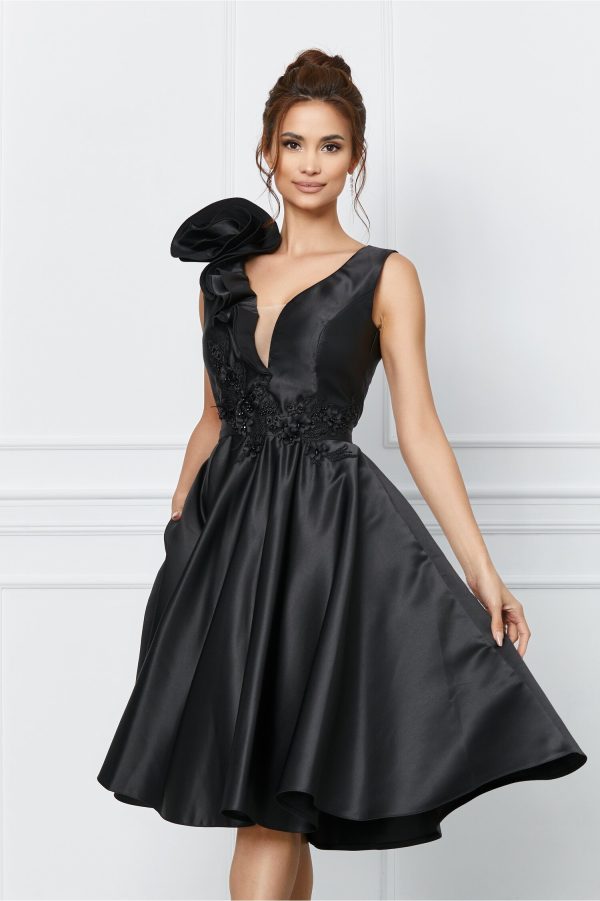 Rochie MBG neagra cu volan la umar
