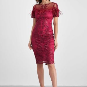 Rochie MBG rosie din dantela cu fulgi la bust