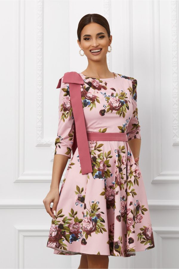 rochie-mbg-roz-coniac-cu-imprimeuri-florale-1016418-818283-4.jpeg Rochie MBG roz coniac cu imprimeuri florale