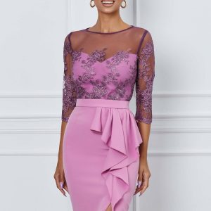rochie-mbg-roz-cu-dantela-la-bust-si-volan-pe-fusta-1060095-855360-4.jpeg Rochie MBG roz cu dantela la bust si volan pe fusta