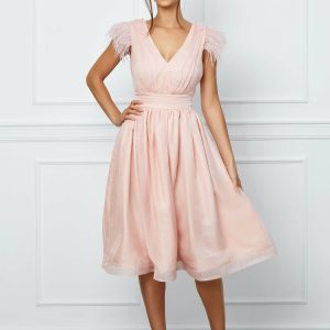 rochie-mbg-roz-cu-pene-la-umeri-1043118-838785-4.jpeg Rochie MBG roz cu pene la umeri