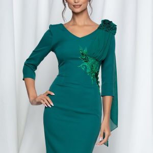 rochie-mbg-verde-cu-broderie-florala-la-talie-si-aplicatie-la-umar-940017-744588-4.jpeg Rochie MBG verde cu broderie florala la talie si aplicatie la umar