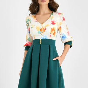 rochie-mbg-verde-cu-nasturi-decorativi-in-talie-si-imprimeu-floral-la-bust-993348-800646-4.jpeg Rochie MBG verde cu nasturi decorativi in talie si imprimeu floral la bust