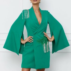 Rochie MBG verde tip sacou cu franjuri in talie si pe umar