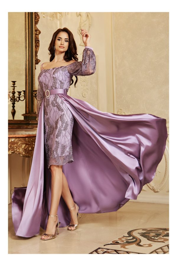 rochie-miruna-lila-din-dantela-cu-trena-satinata-1027575-831708-4.jpeg Rochie Miruna lila din dantela cu trena satinata