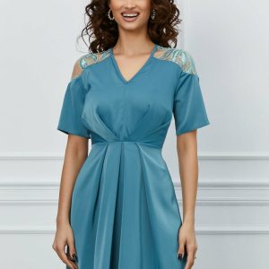 rochie-moze-albastra-cu-broderie-florala-la-umeri-1028862-830340-4.jpeg Rochie Moze albastra cu broderie florala la umeri