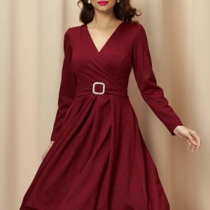 rochie-moze-bordo-sidefat-cu-catarama-in-talie-981609-788838-4.jpeg Rochie Moze bordo sidefat cu catarama in talie