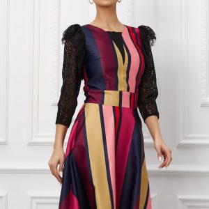 rochie-moze-cu-imprimeu-colorat-si-maneci-din-dantela-1020315-822852-4.jpeg Rochie Moze cu imprimeu colorat si maneci din dantela