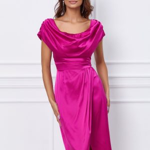 rochie-moze-fucsia-cu-guler-lasat-si-fusta-petrecuta-1060548-855150-4.jpeg Rochie Moze fucsia cu guler lasat si fusta petrecuta