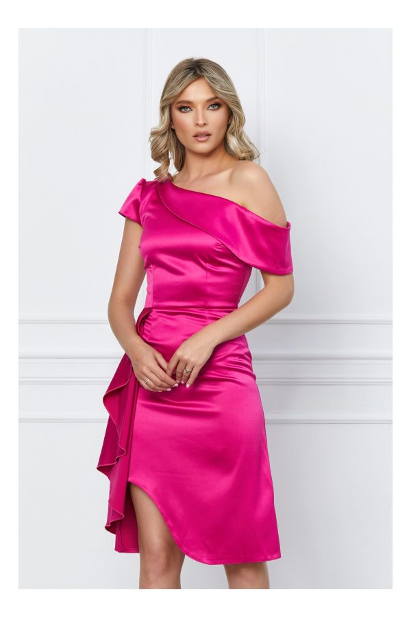 rochie-moze-fucsia-cu-un-umar-gol-si-volanase-pe-fusta-1035702-835467-4.jpeg Rochie Moze fucsia cu un umar gol si volanase pe fusta