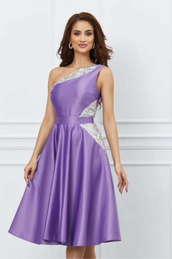 Rochie Moze lila accesorizata cu paiete in talie si la decolteu