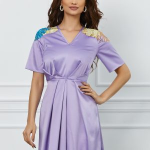 rochie-moze-lila-cu-broderie-florala-la-umeri-1028883-830328-4.jpeg Rochie Moze lila cu broderie florala la umeri
