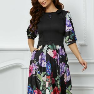 rochie-moze-neagra-cu-imprimeu-floral-mov-1015890-817593-4.jpeg Rochie Moze neagra cu imprimeu floral mov