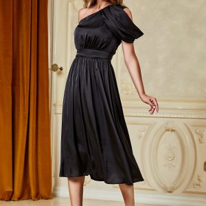 rochie-moze-neagra-cu-o-maneca-lasata-1058991-852972-4.jpeg Rochie Moze neagra cu o maneca lasata
