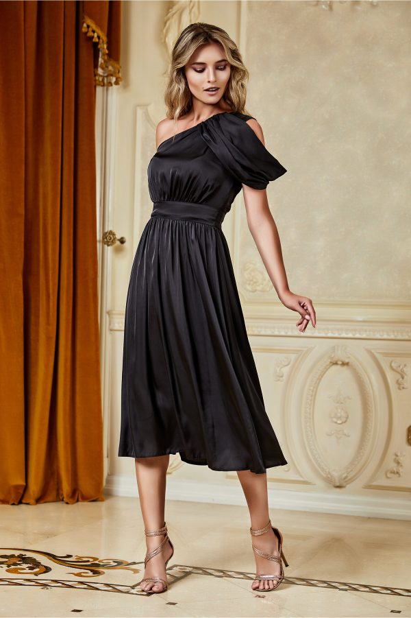 Rochie Moze neagra cu o maneca lasata