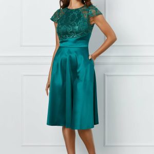 Rochie Moze verde cu broderie si paiete la bust