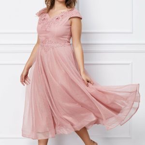 Rochie Nicolle roz cu perlute si strasuri