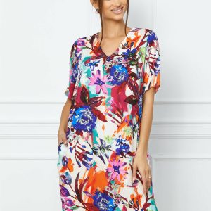 rochie-sara-alba-cu-imprimeu-floral-colorat-1039143-840225-4.jpeg Rochie Sara alba cu imprimeu floral colorat