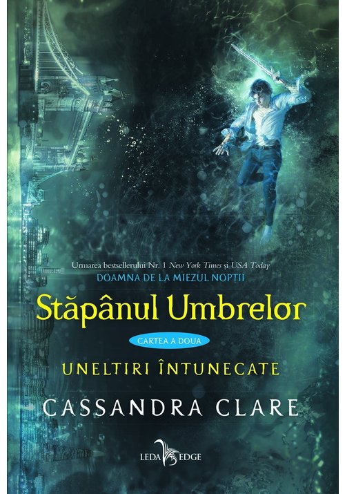 stapanul-umbrelor-cassandra-clare-6093-4.jpeg Stapanul umbrelor