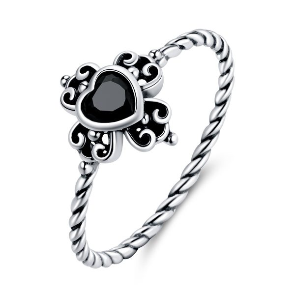 inel-cros-and-heart-din-argint-925-cu-cristale-negre.jpg Inel cros and heart din argint 925 cu cristale negre 8 US (diametru 18,2 mm)
