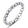 inel-cu-inimioare-din-argint-925.jpg Inel cu inimioare din argint 925 9 US (diametru 18,9 mm)