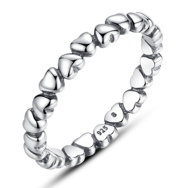 inel-cu-inimioare-din-argint-925.jpg Inel cu inimioare din argint 925 9 US (diametru 18,9 mm)