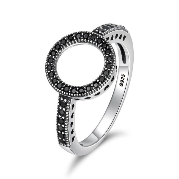 Inel decorativ din argint 925 cu cristale negre 9 US (diametru 18,9 mm)