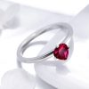 Inel din argint 925 si cristale zirconiu red heart shape 8 US (diametru 18,2 mm)