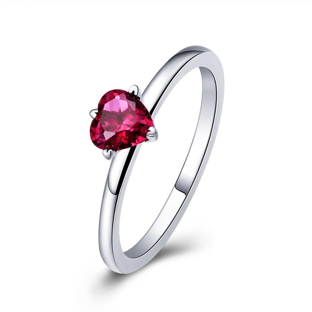 inel-din-argint-925-si-cristale-zirconiu-red-heart-shape.jpg Inel din argint 925 si cristale zirconiu red heart shape 8 US (diametru 18,2 mm)