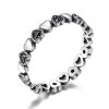 inel-din-argint-cu-cristale-zirconiu-black-and-silver-heart.jpg Inel din argint cu cristale zirconiu black and silver heart 8 US (diametru 18,2 mm)