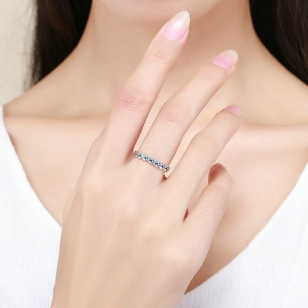 Inel din argint impletit spic de grau cu cristale albastre 8 US (diametru 18,2 mm)
