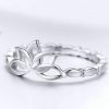 inel-floare-de-lotus-din-argint-925-1.jpg Inel floare de lotus din argint 925 8 US (diametru 18,2 mm)