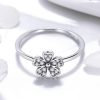 Inel lovely flower din argint 925 si cristale zirconiu 8 US (diametru 18,2 mm)