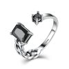 inel-reglabil-double-black-stone-din-argint-925.jpg Inel reglabil double black stone din argint 925