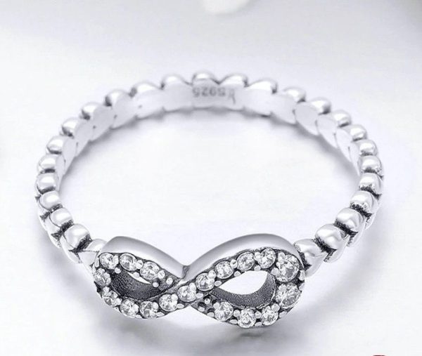 Inel semnul infinitului din argint 925 cu cristale zirconiu 8 US (diametru 18,2 mm)