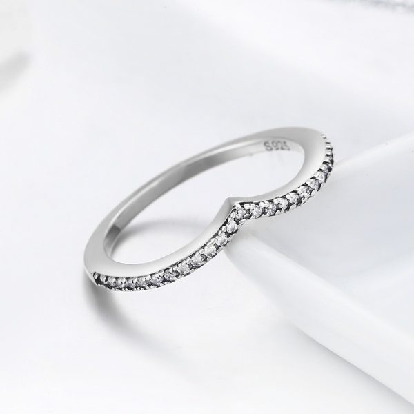 Inel triangle shape din argint 925 cu cristale zirconiu 8 US (diametru 18,2 mm)