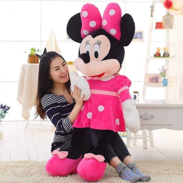 mascota-gigant-minnie-mouse-din-plus-130-cm-roz-1056-650585.jpg Mascota Gigant Minnie Mouse Din Plus 130 cm, roz