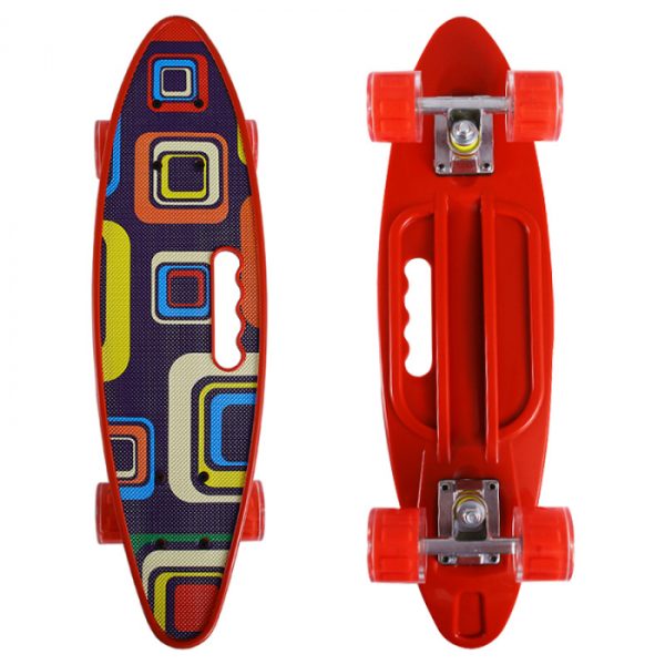 pennyboard-cu-maner-si-lumini-in-roti-forme-rosu-4017-5298.jpg PennyBoard cu maner si lumini in roti, Forme Rosu