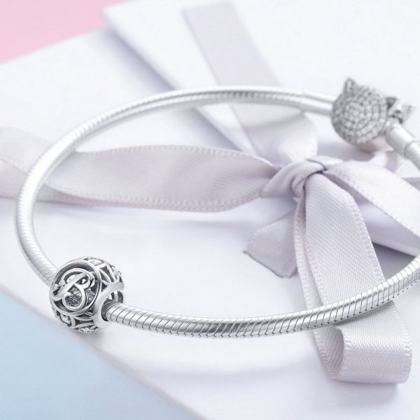 talisman-din-argint-925-cu-cristale-zirconiu-litera-b-1.jpg Talisman din argint 925 cu cristale zirconiu litera B