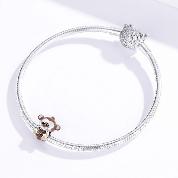 talisman-din-argint-925-cu-email-little-monkey-1.jpg Talisman din argint 925 cu email little monkey