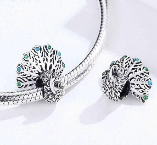 talisman-din-argint-925-si-cristale-zirconiu-cute-peacock-2.jpg Talisman din argint 925 si cristale zirconiu cute peacock