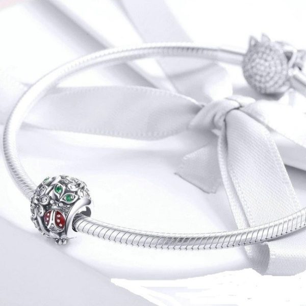 Talisman din argint cu cristele ladybug and daisy flower