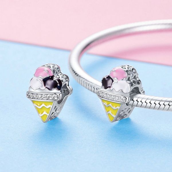 Talisman din argint cu email si cristale zirconiu iceceam