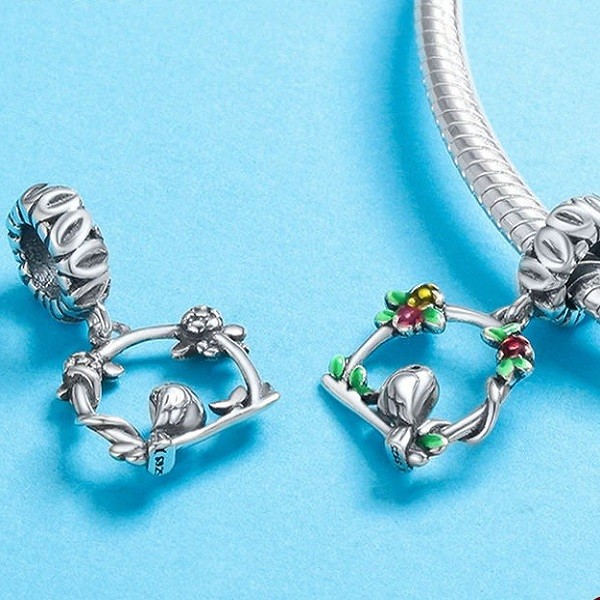 talisman-pandantiv-din-argint-cu-email-floral-bird-cage-2.jpg Talisman pandantiv din argint cu email floral bird cage