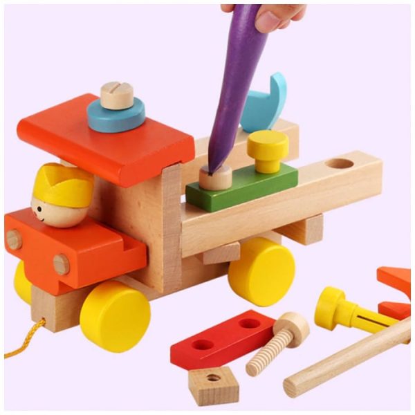 trusa-de-scule-din-lemn-16-piese-copie-8764-7684.jpg Masina Colorata din Lemn cu Instrumente - Jucarie de Tras