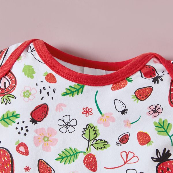 Body-Fetite-Cu-Pantaloni-Rosii-Capsuni-5.jpeg Body Fetite Cu Pantaloni Rosii Capsuni - 9-12 luni