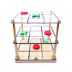 Joc de societate din lemn- Epic Tic tac toe, 6-9 ani